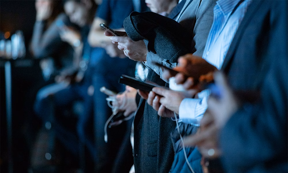 Spokespeople – navigating the social media tight rope